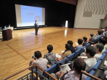 市長講演の様子の写真